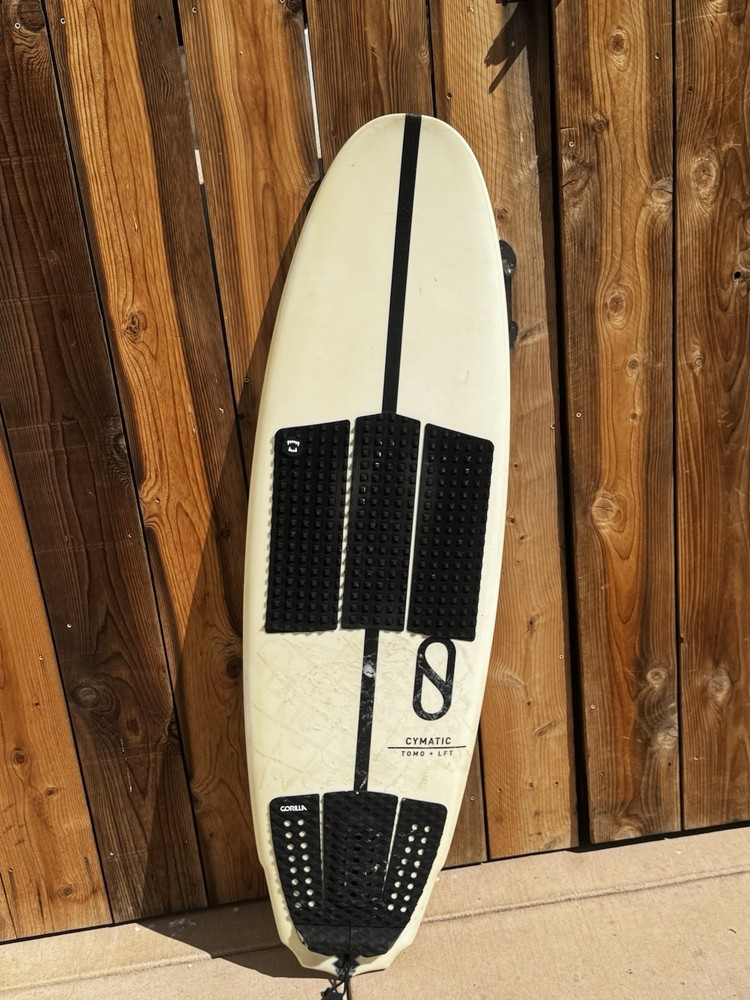 Tomo Surf Board