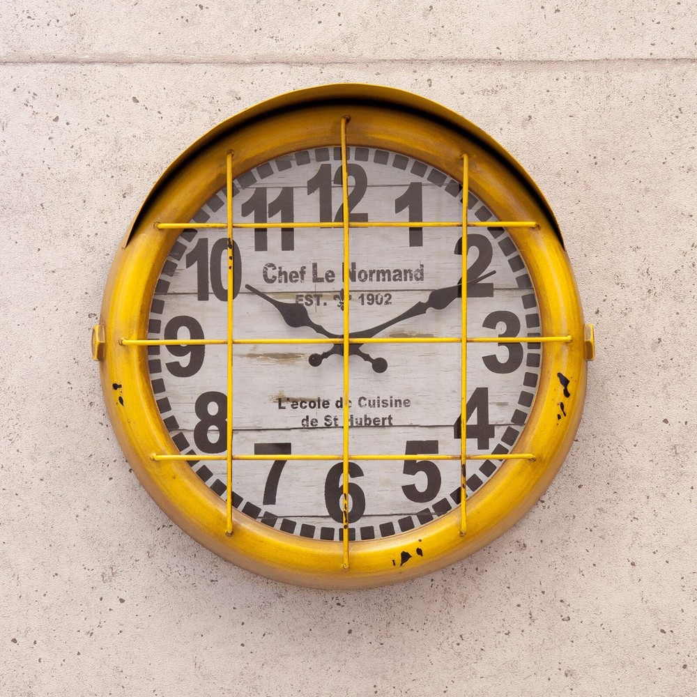 Antique style clock submarine (yellow)