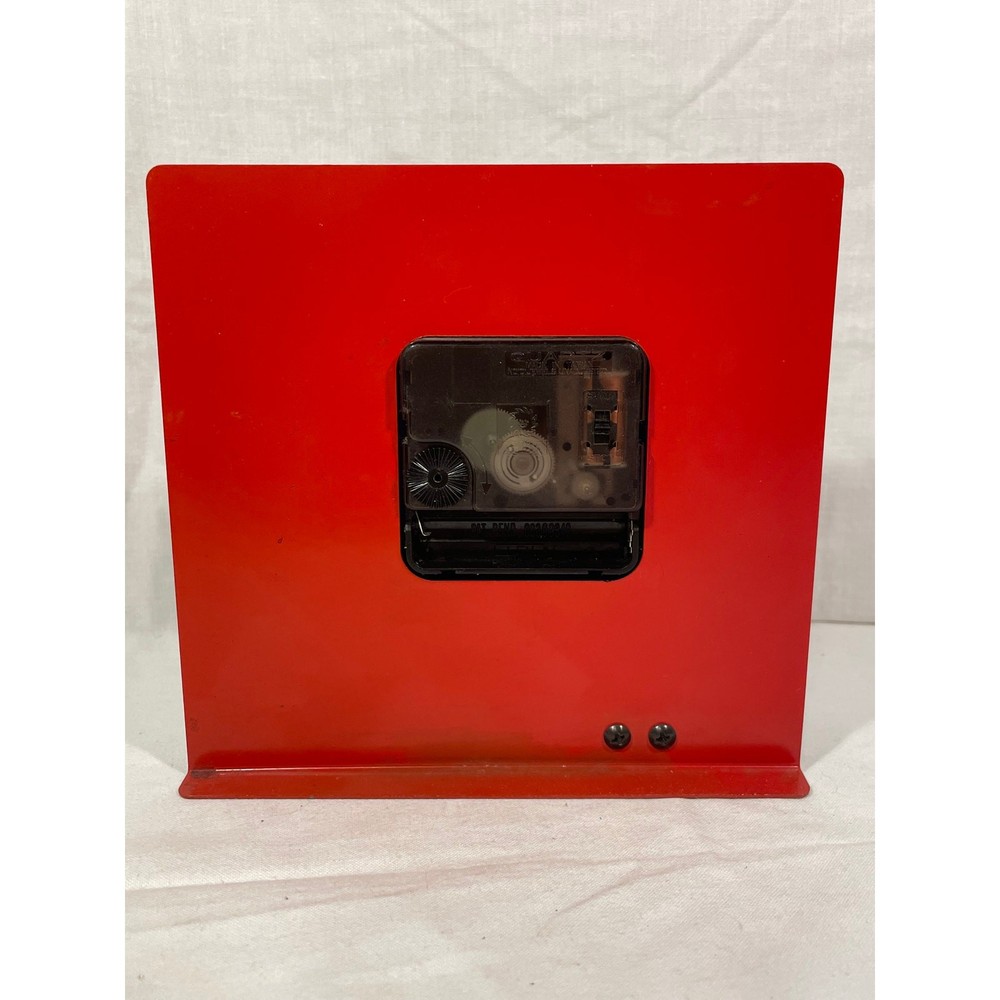 Vintage Abstract Postmodern Memphis Style 3 Dimensional Desk Clock