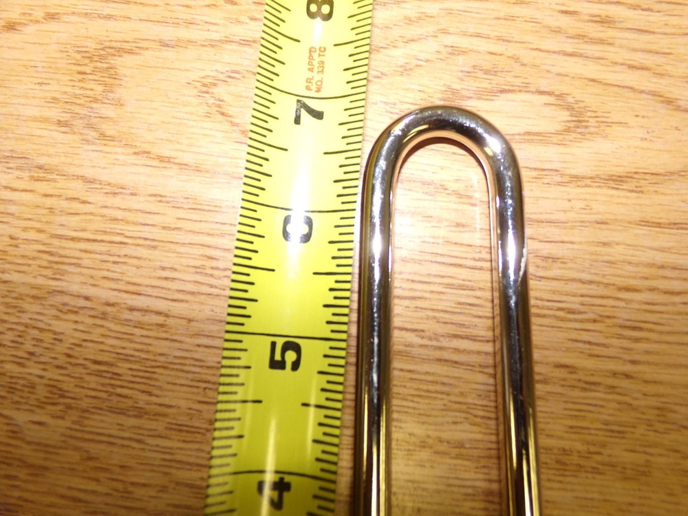 NEW Master Lock 7" Padlock with key *FREE SHIPPING*