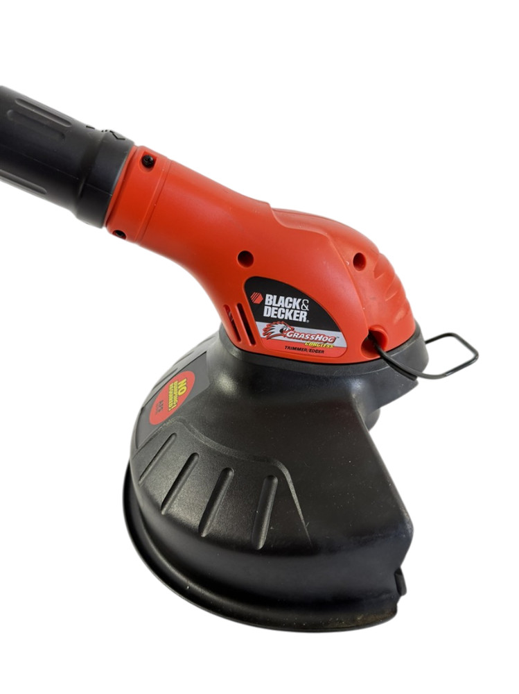 Black & Decker GrassHog NICE Cordless 18v 12" String Trimmer Edger NST2018
