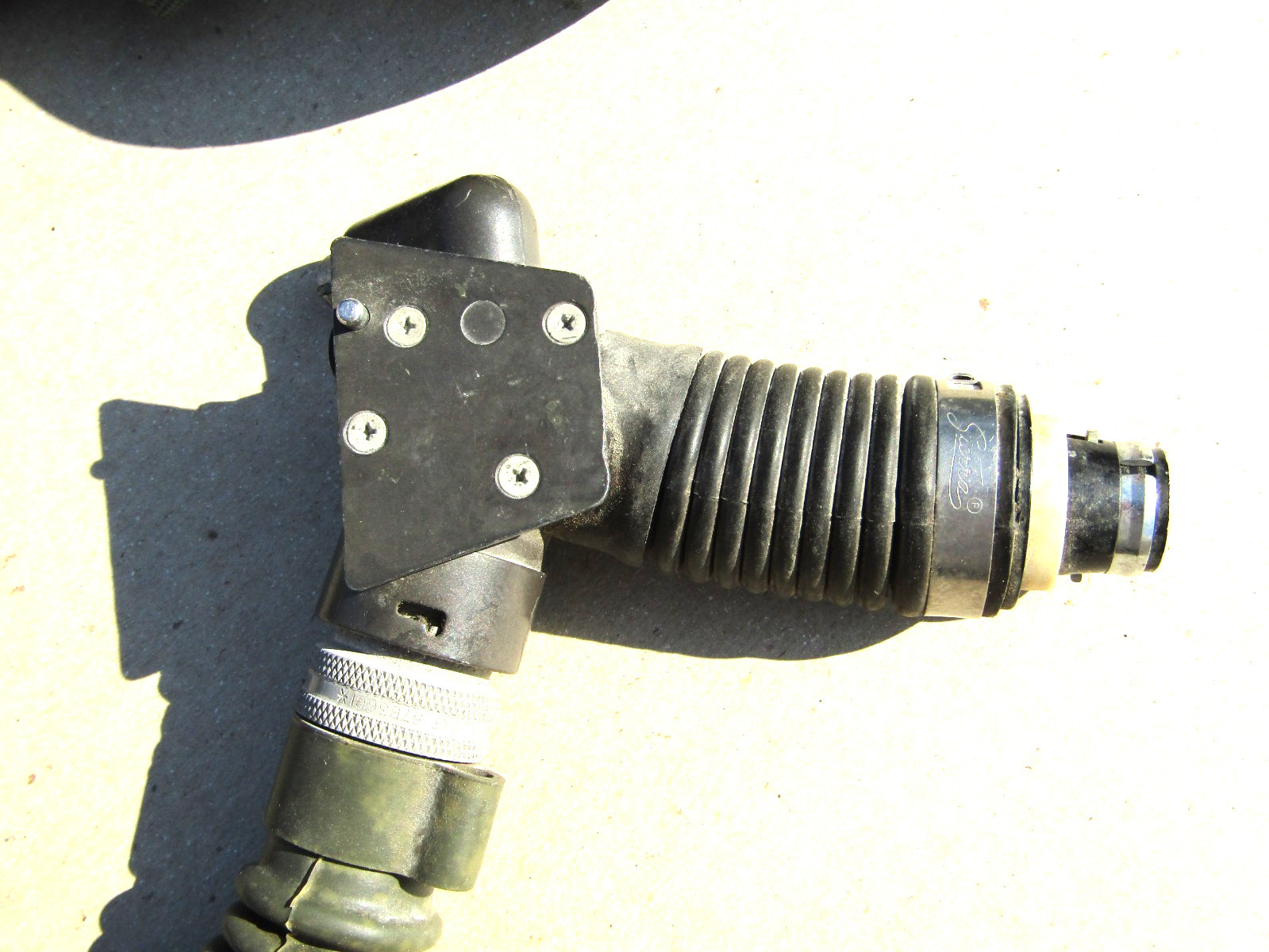 VIETNAM ERA PILOT OXYGEN MASK MBU-5/P SIERRA