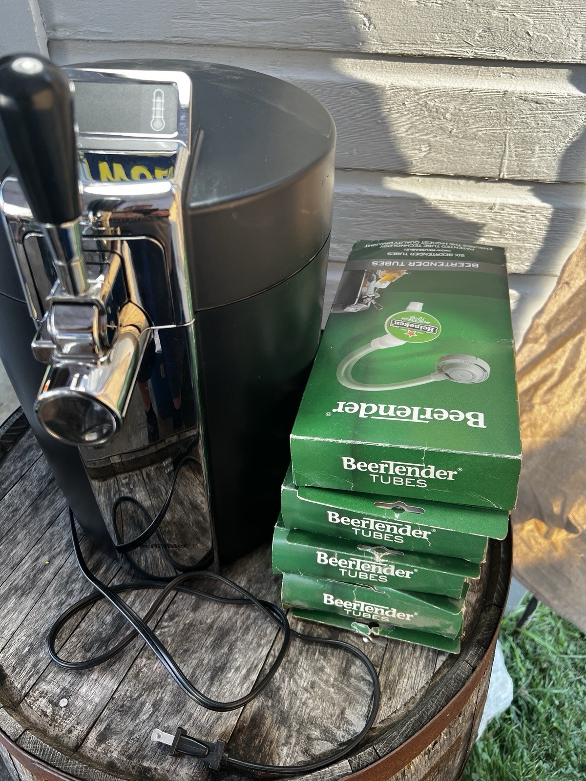 Krups Beertender VB50 B90 Beer Keg Tap Dispenser Cooler Fridge & 15 New Tubes