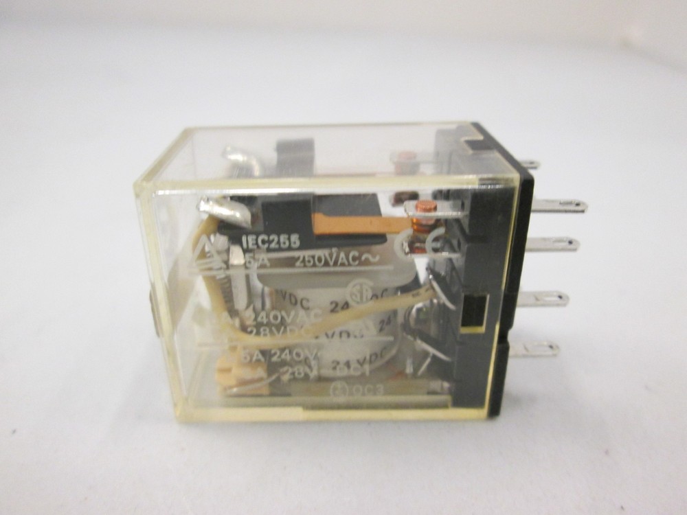 Omron, MY2N-D2, Relay, 24VDC, Used
