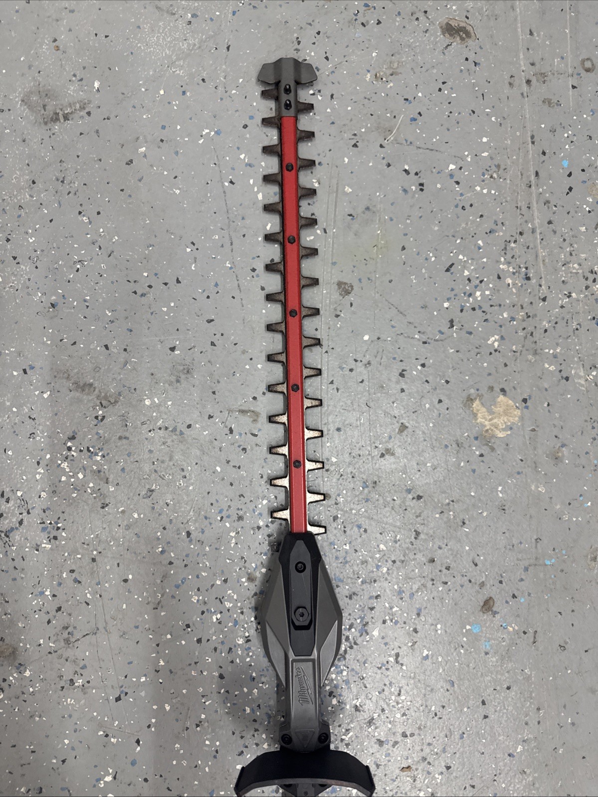 Milwaukee 3043-20 M18 FUEL 18V Cordless Short Pole Hedge Trimmer - Bare Tool