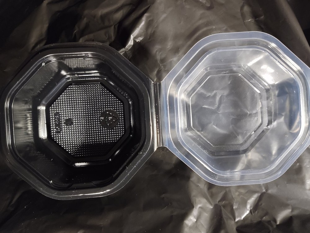 Cupcake Containers Solo® OctaView® Creative Carryouts® Hinged Clear & Black