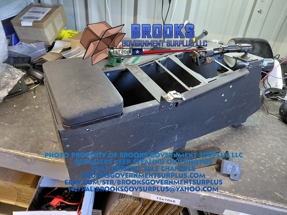 Premier Center Console for 2013-19 Ford Tarus or FPIS USED