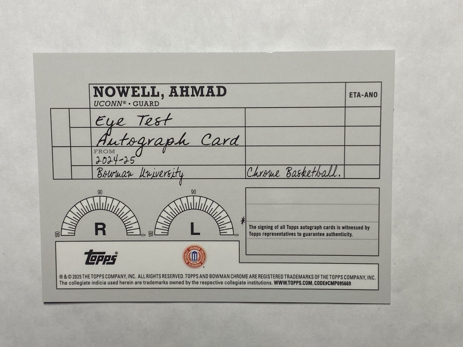 UConn Huskies Basketball Premium 17-Card Collection Lot Autos #d Parallels SP