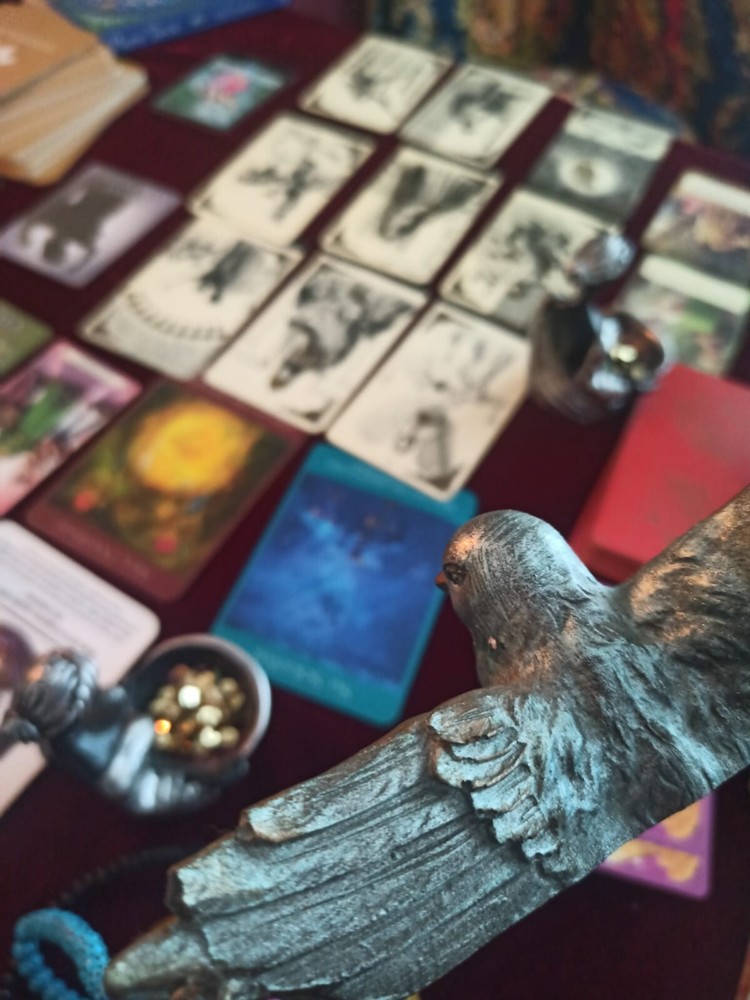 12-Month Tarot Reading With 72 Cards / Pyschic Reading / Real Medium