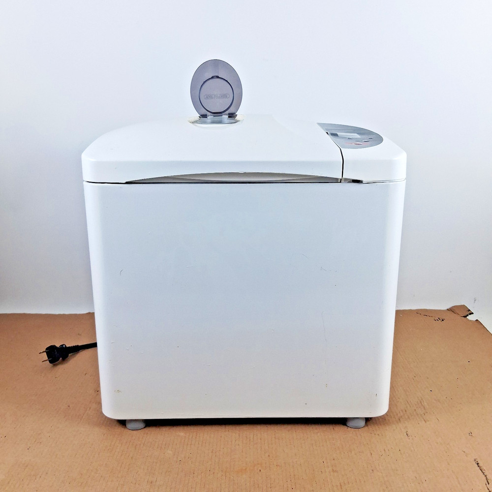 Panasonic SD-YD20 Automatic Bread Maker Machine Tested