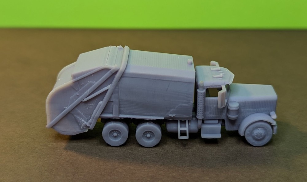 N Scale Garbage Truck N3014