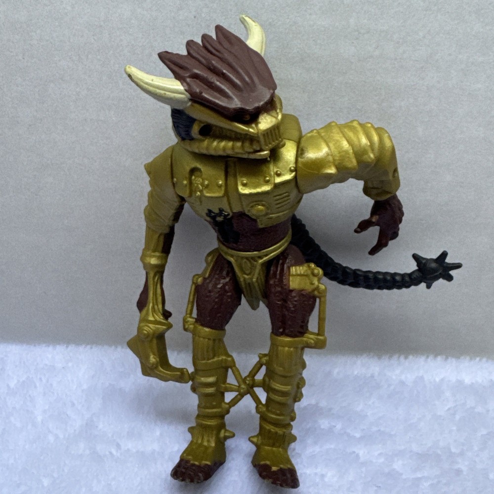 SPIKED TAIL PREDATOR -  1994 ALIENS VS PREDATORS