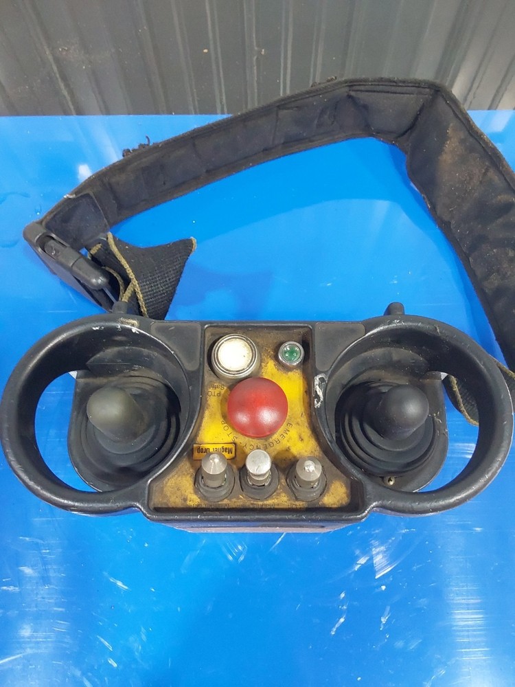HETRONIC CRANE REMOTE CONTROL