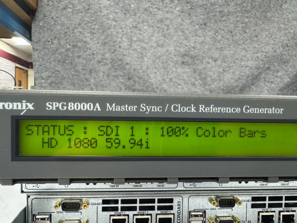 Tektronix spg8000A Master Sync/Clock GPS HD SDI Multi Format Reference Generator
