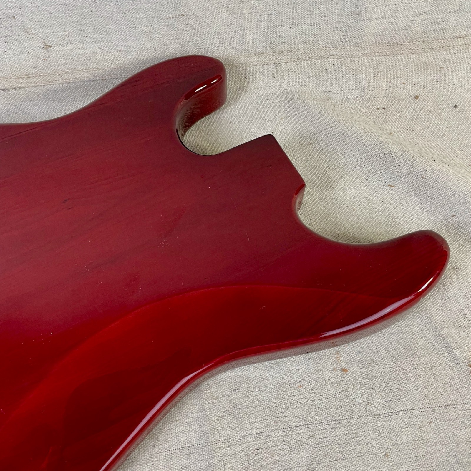 Super Stratocaster Body Cherry Sunburst Guitar Hardtail