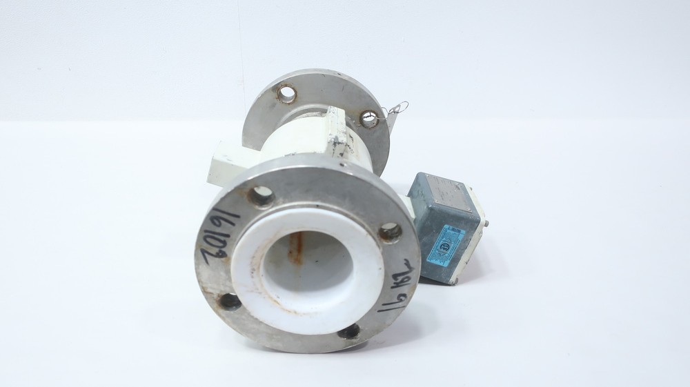 Abb 10DS3111EEE14P3A2DA Magnetic Flow Meter 3in