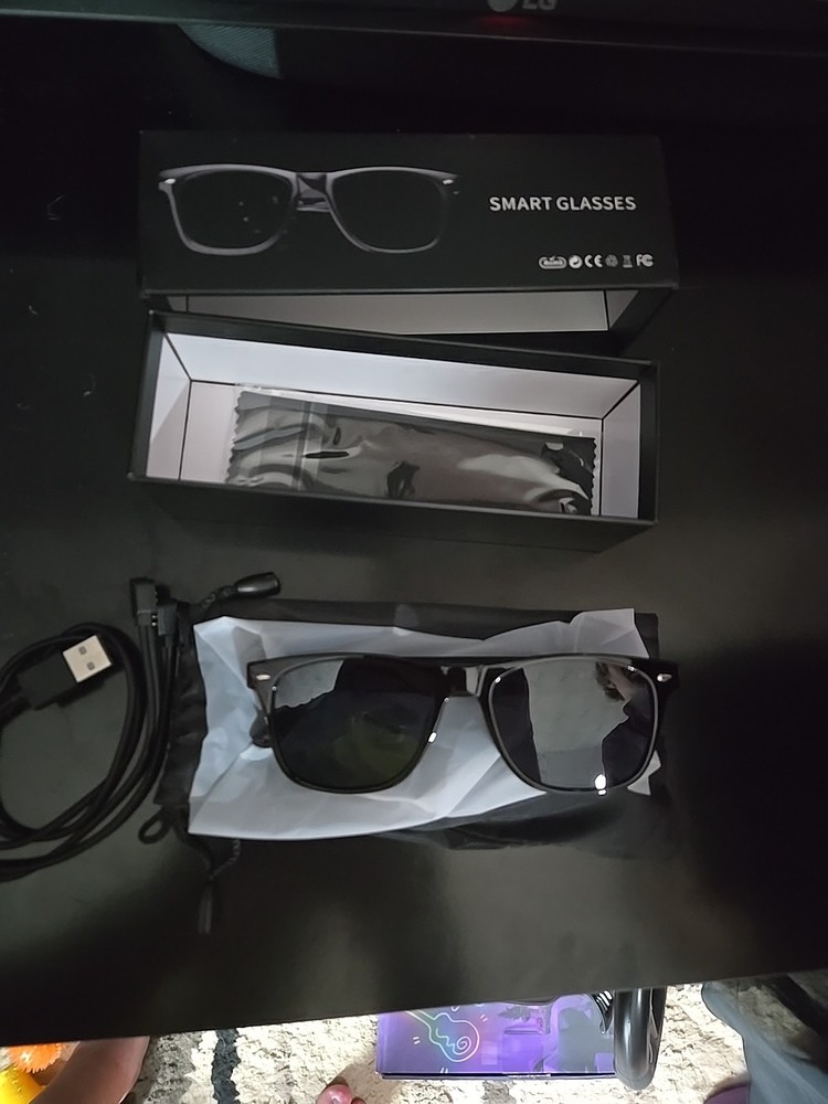 smart glasses E13