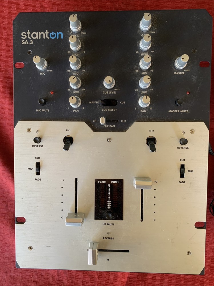 stanton sa.3 two channel DJ Mixer