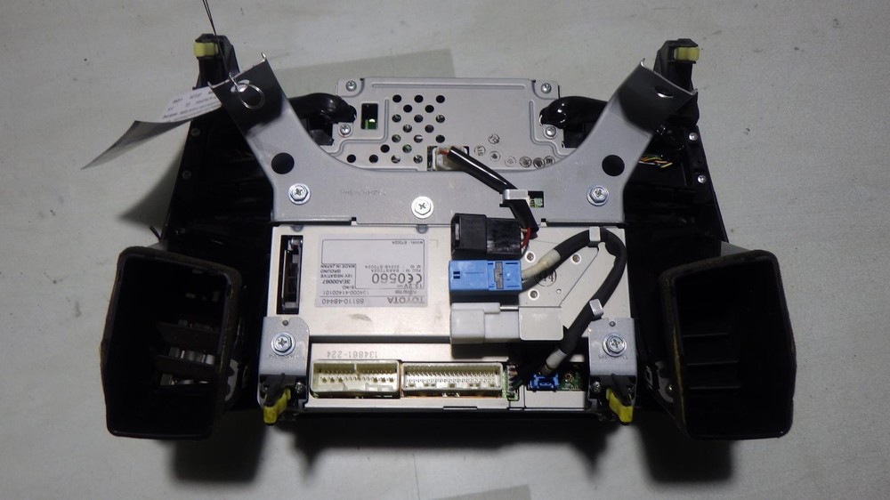 07 LEXUS RX400H Info Screen 8611048440