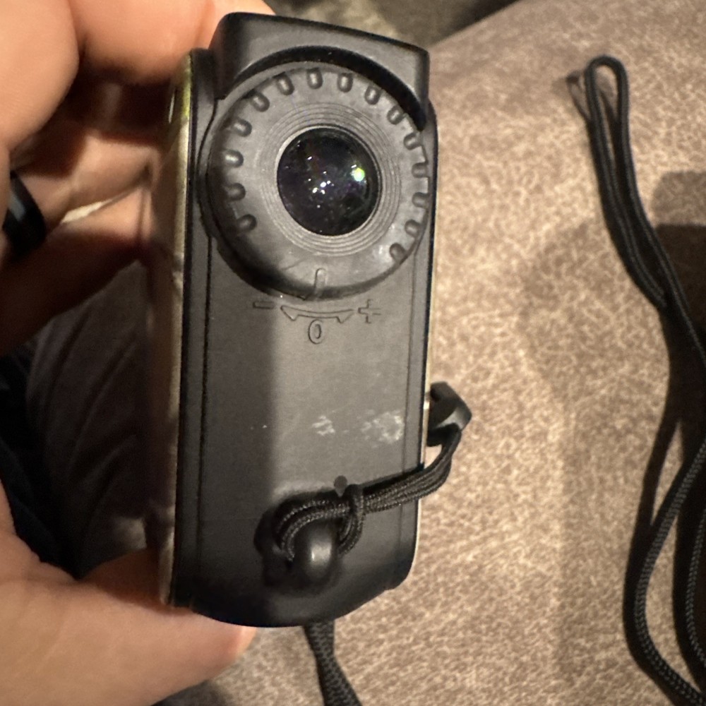 Nikon LASER 440- Laser Rangefinder - W/Belt Case.