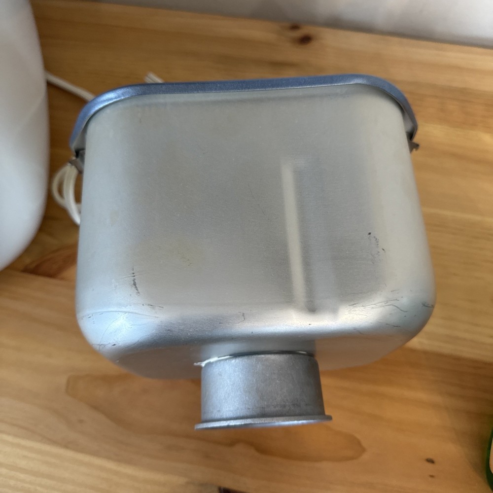 Oster Expressbake Bread Maker Machine Model 5836 White