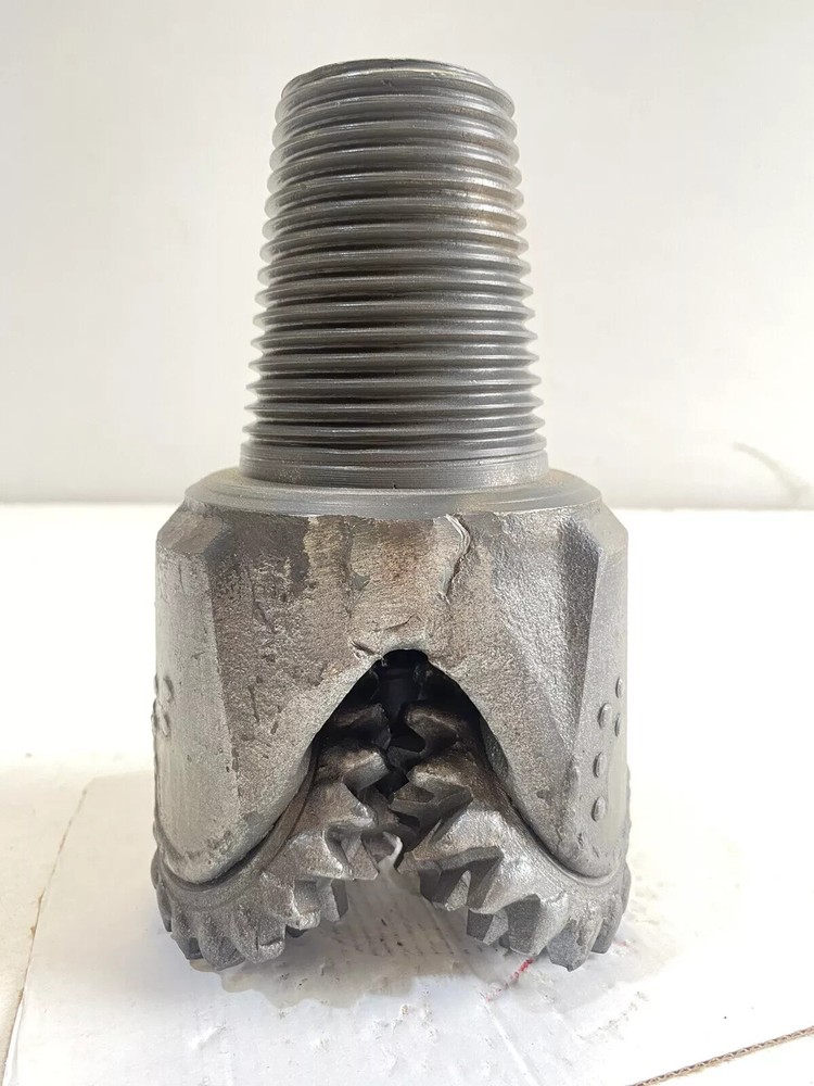 Mill-Tooth 4 3/4" Used Drill Bit 2 7/8" Pin