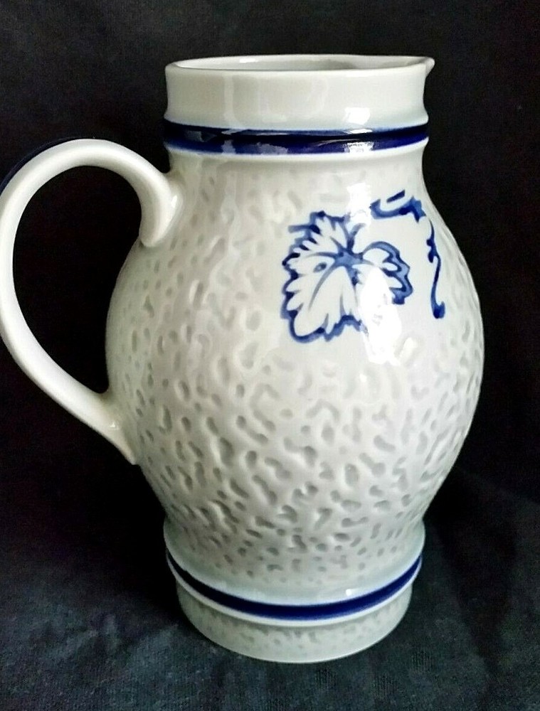 Pottery Pitcher Rice Design Handled Fruit Grape Wine Juice Kitchen Accessory