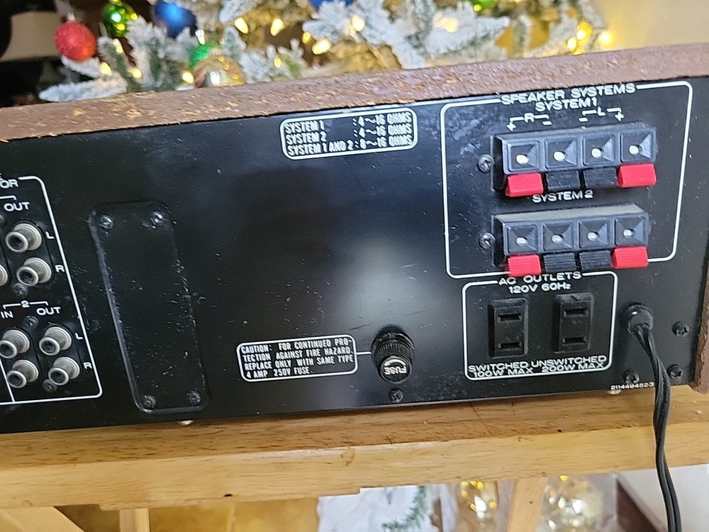 Vintage Marantz SR-4000 Stereo Receiver - TESTED WORKING