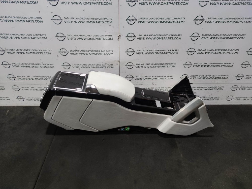 RANGE ROVER VOGUE L405 CENTRE CONSOLE WITH ARM REST