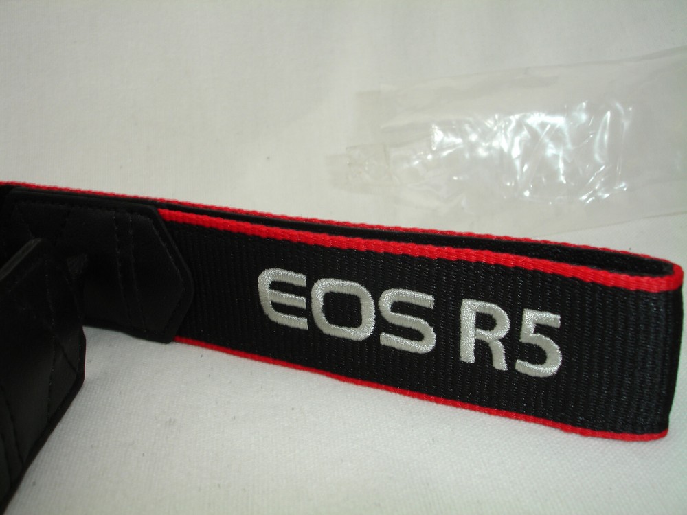 CANON EOS R5 CAMERA NECK STRAP for Mirrorless ER-EOSR5 New condition