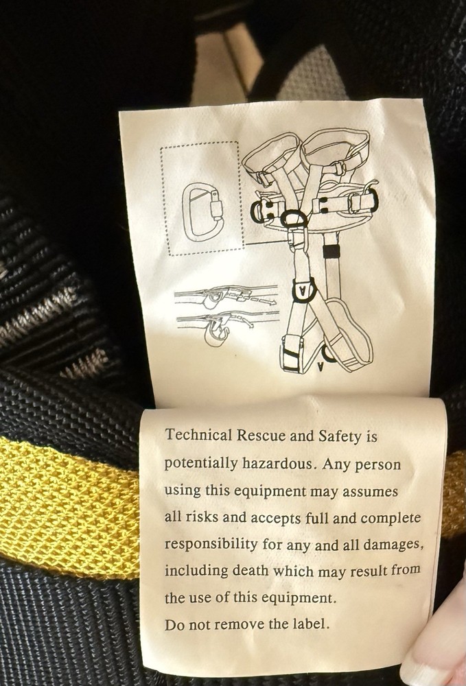 SOB Climbing Harness Invert Bod Never Used