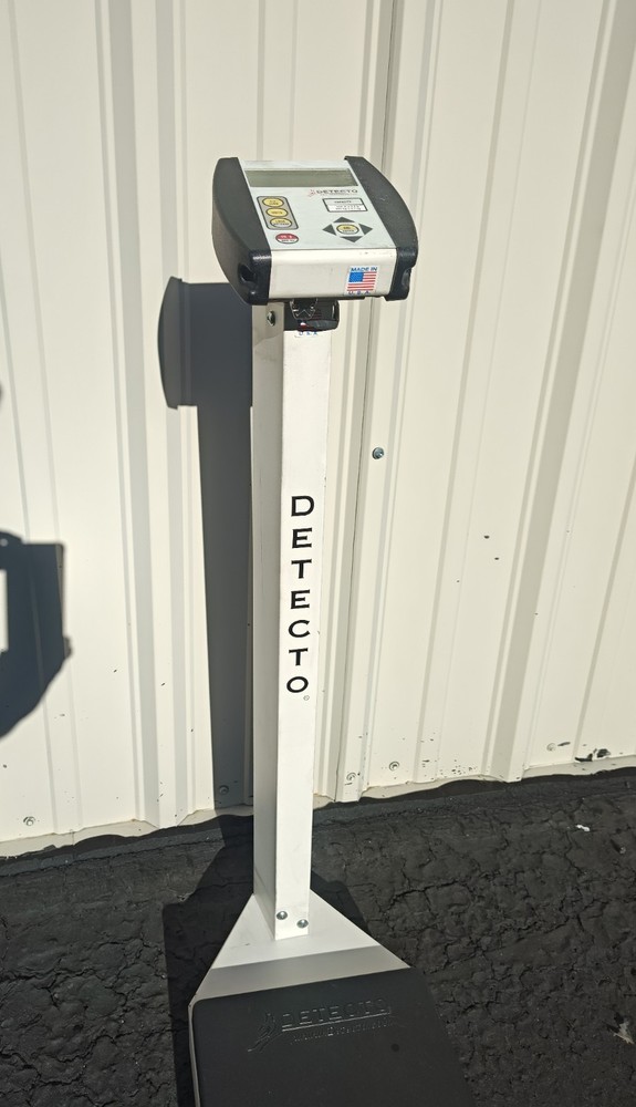 Detecto Cardinal 750 Digital Medical Scale