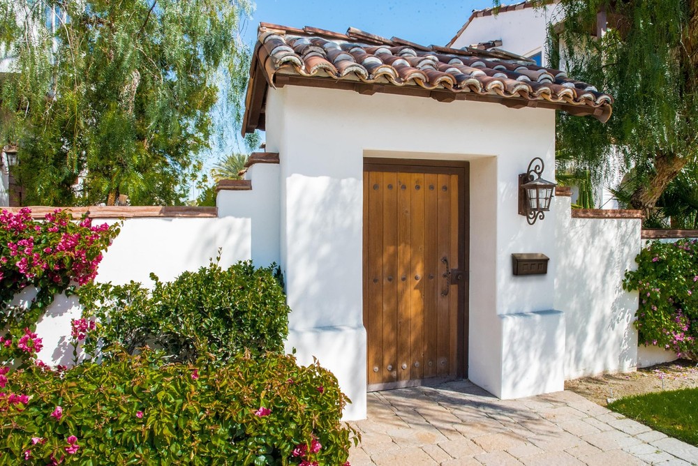 Wayland™ Vertical WallMounted Mailbox for Outside, RustResistant Galvanized S...