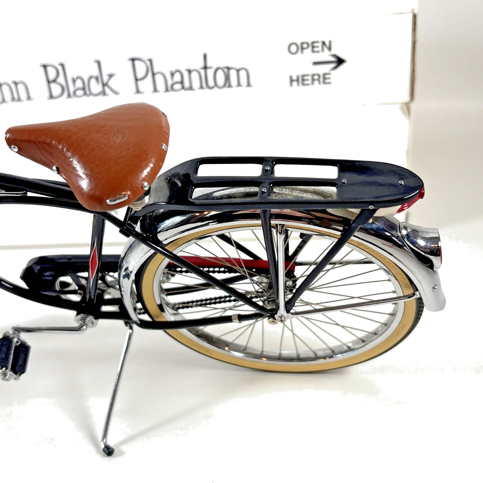 Danbury Mint Schwinn Black Phantom 1:6 Scale Die Cast Model Bicycle COA & BOX