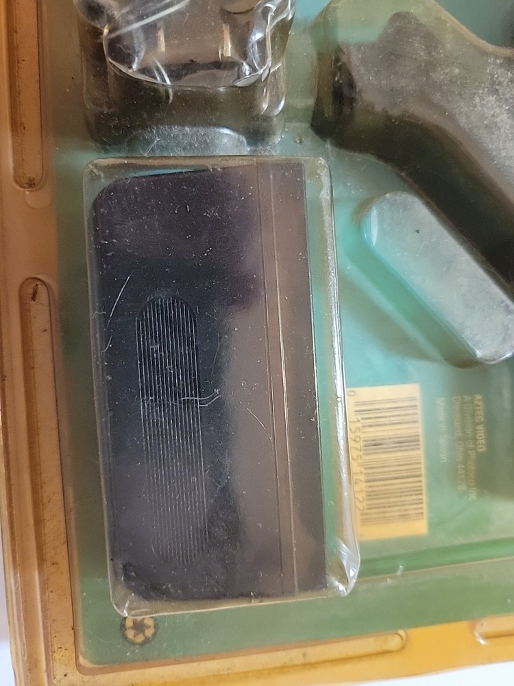 AZTEC VIDEO VARIABLE BRIGHTNESS VIDEO LIGHT FOR CAMCORDERS