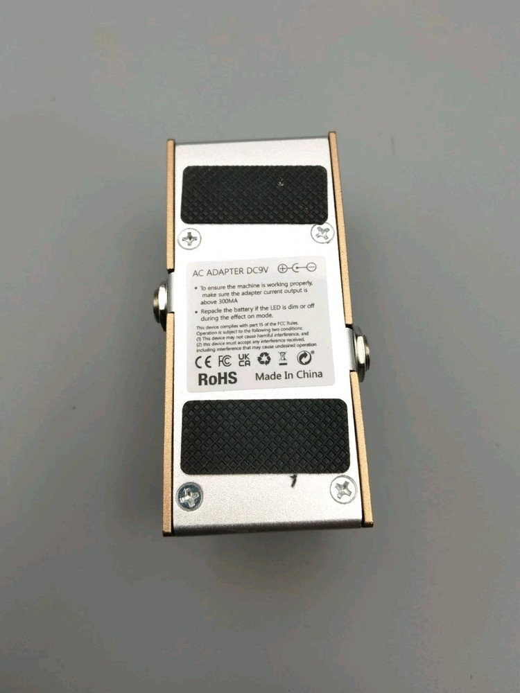 digital delay pedal (For Parts)