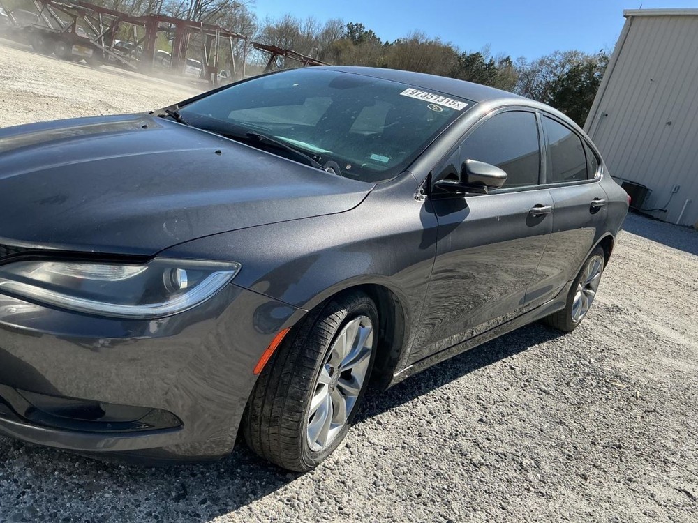 200 2015 Glove Box 4997899