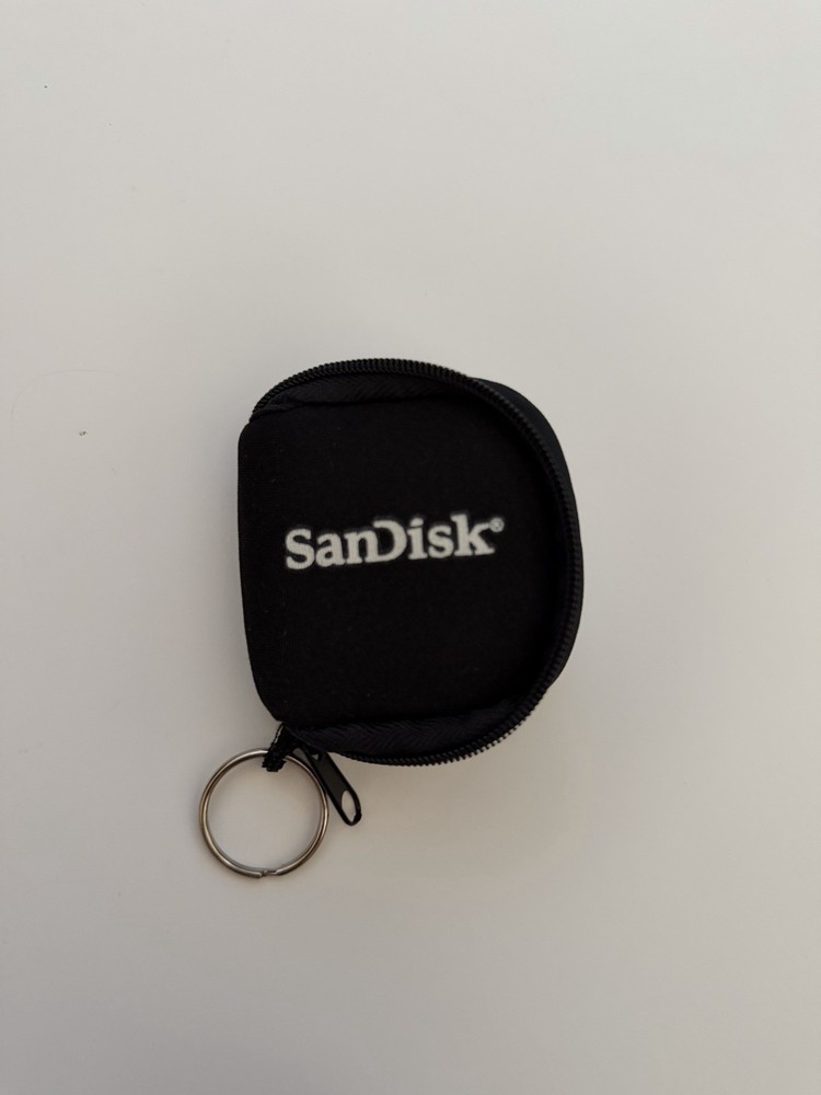 Sandisk Memory Card Storage Zip Case With Key Ring