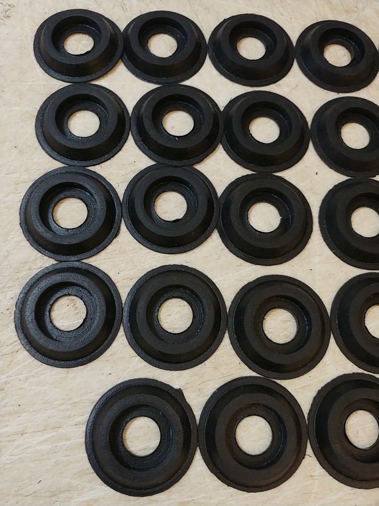 23 RUBBER WASHERS / GASKETS NEW / OLD STOCK