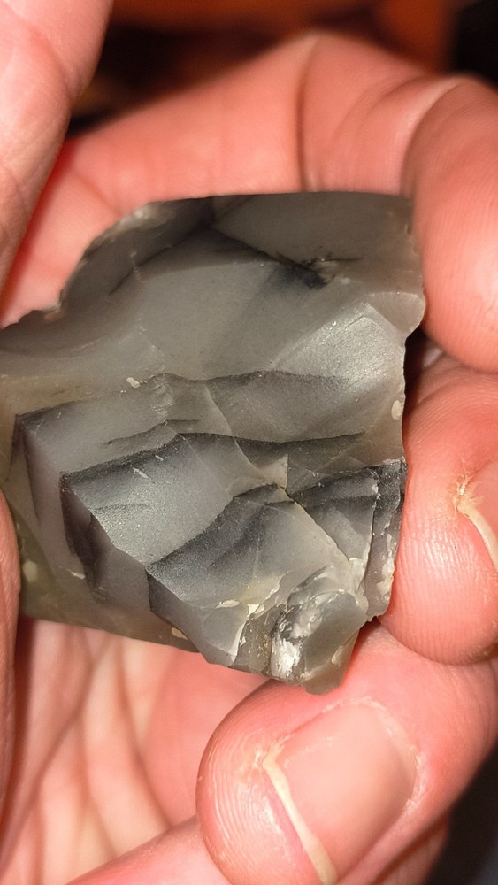 Achulean Period Lateral Scraper made from Flint, Agate and Chert