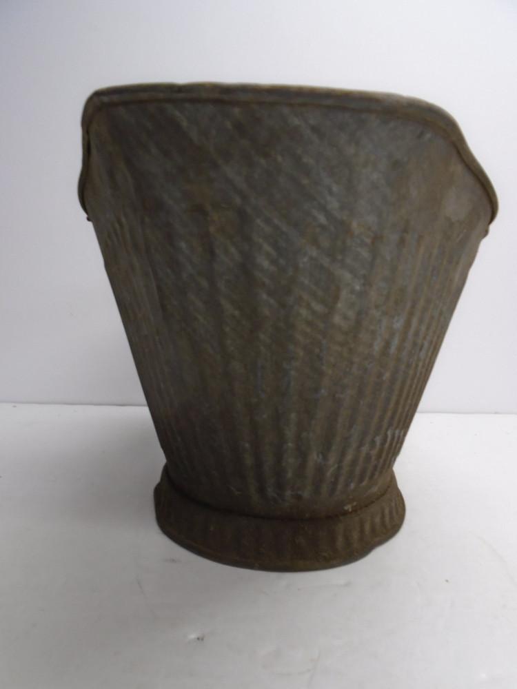 Antique GALVANIZED METAL COAL SKUTTLE - No. 17 - NO RUST!