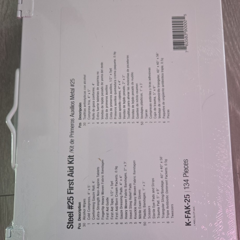 25-Unit Metal First Aid Kit