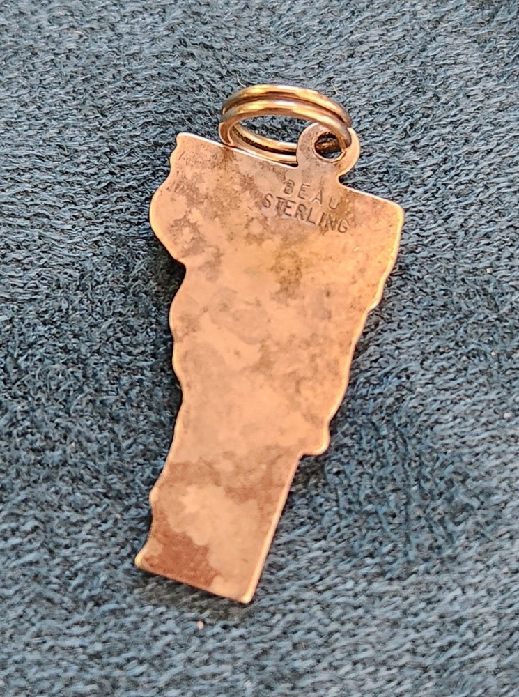 Vermont State Silver Charm 20x12mm