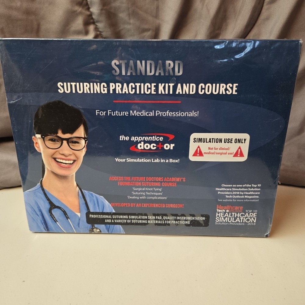 The Apprentice Doctor FOR FUTURE DOCTORS Foundation course kit And Suturing Kit