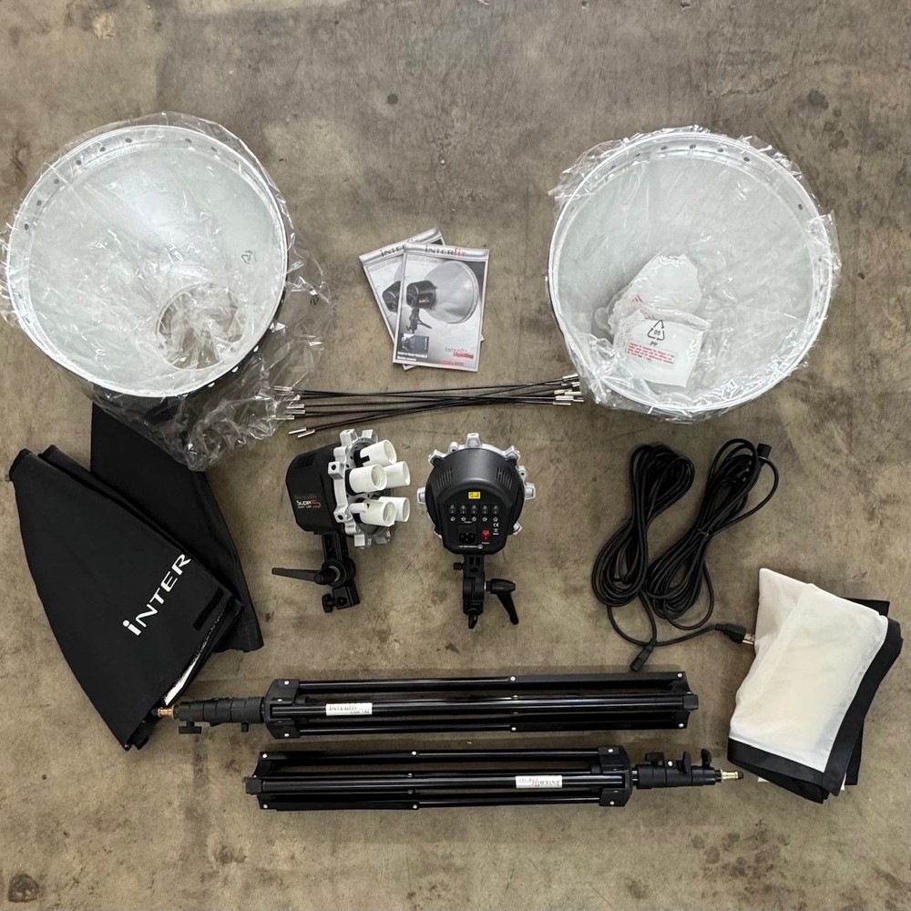 Interfit Super 5 Lighting Kit - Complete with Bulbs, Stands, Diffuser