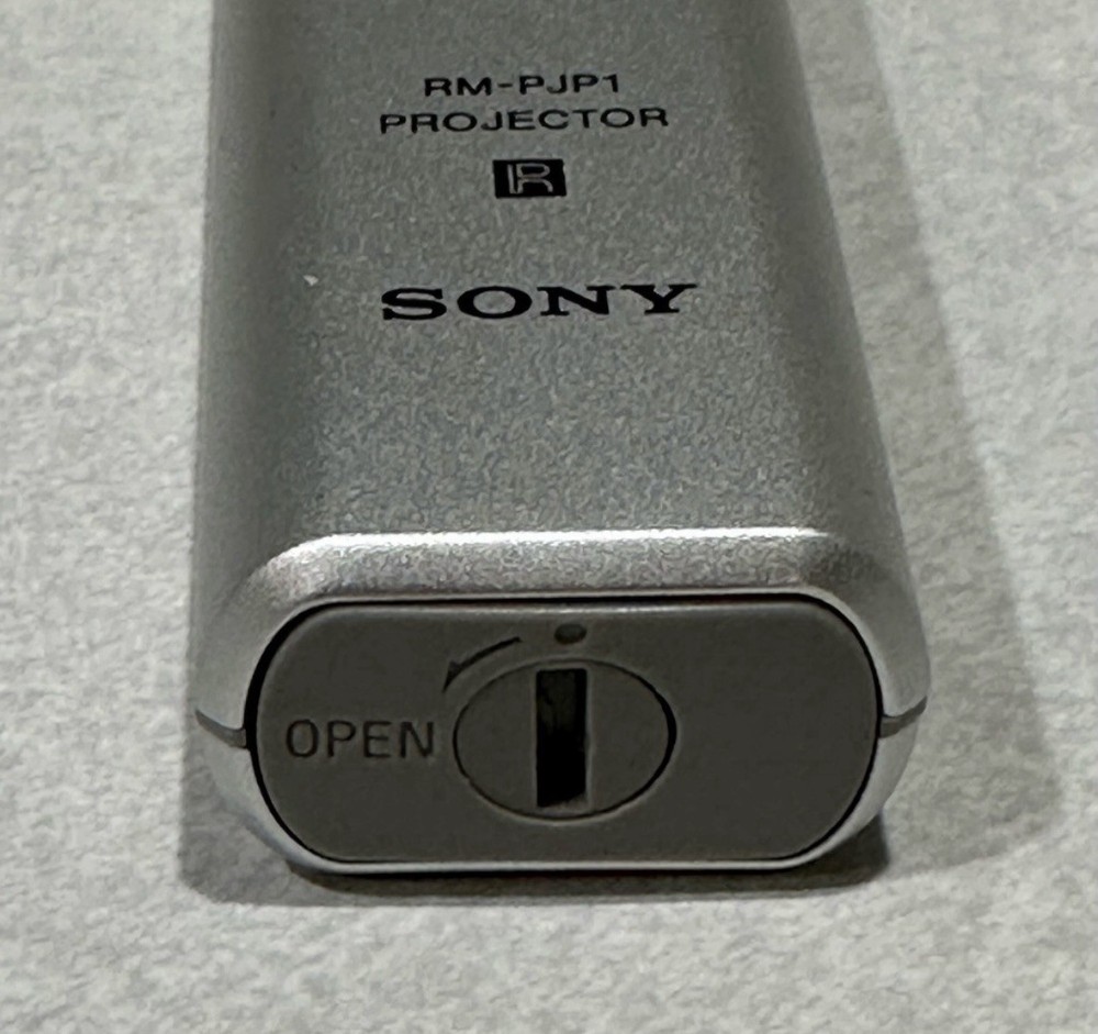 Genuine Original Sony RM-PJP1 Projector Presentation Laser Remote Controller