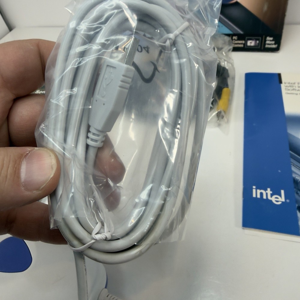 Intel PC Camera Pro Pack USB Video-In Complete Kit Boxed Vintage Webcam