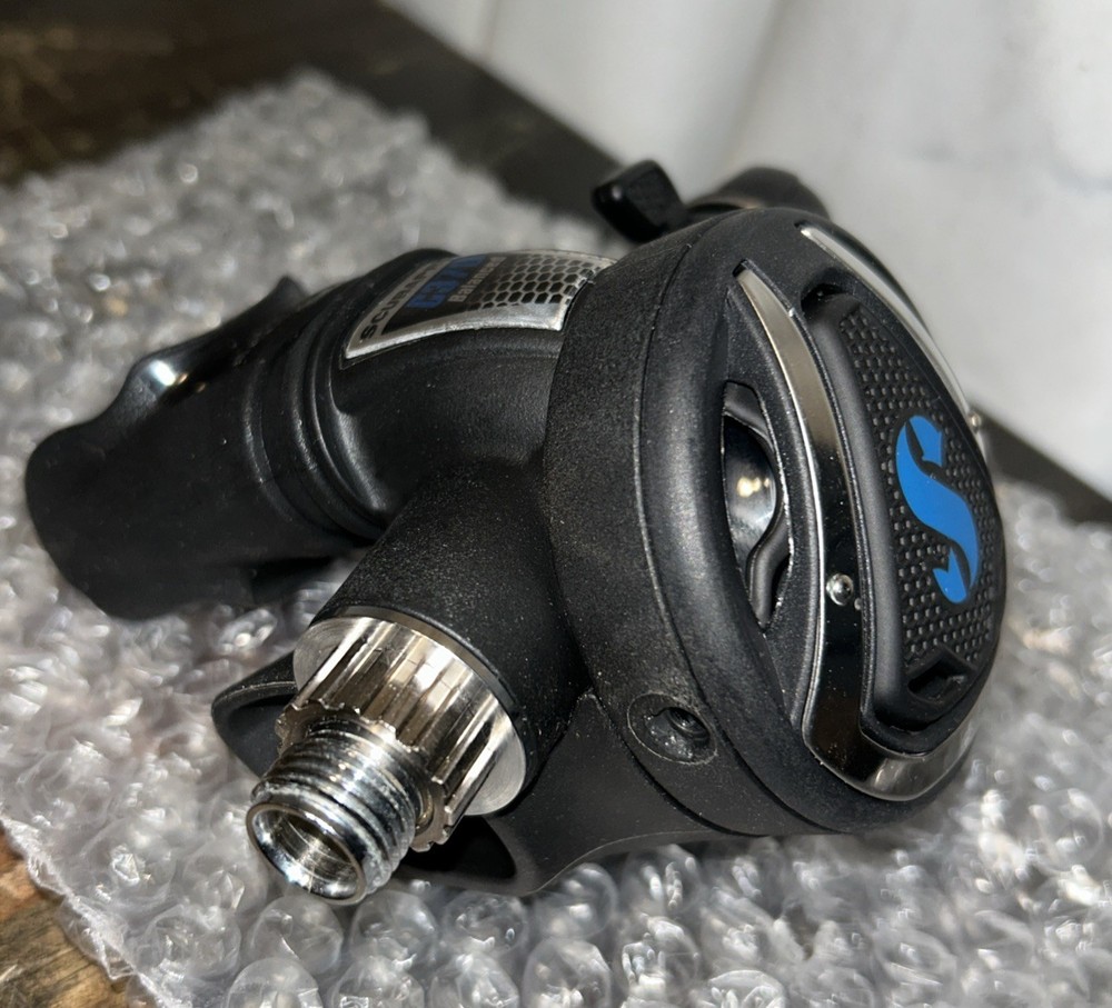 NEW ScubaPro C370 Second Stage Only