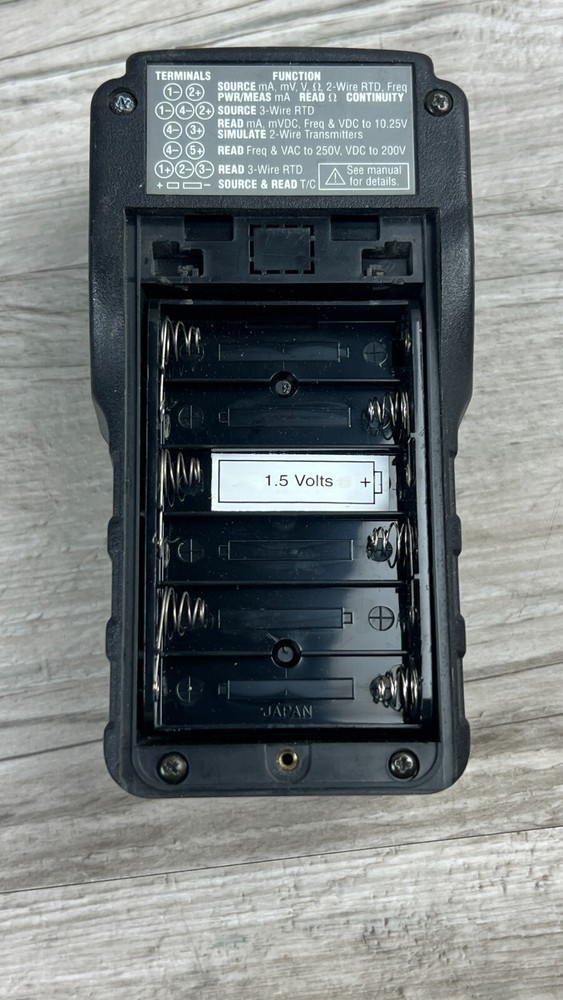 ALTEK TechChek 820 PROCESS CALIBRATOR Read AS IS