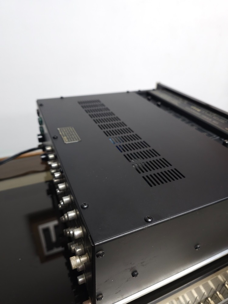 McIntosh C29 Solid State Stereo Preamplifier Serviced Good Aesthetic Condition